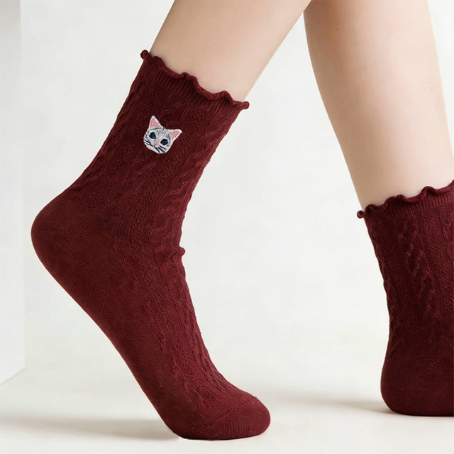 High Quality Custom Cartoon Sock Embroidered Women Socks